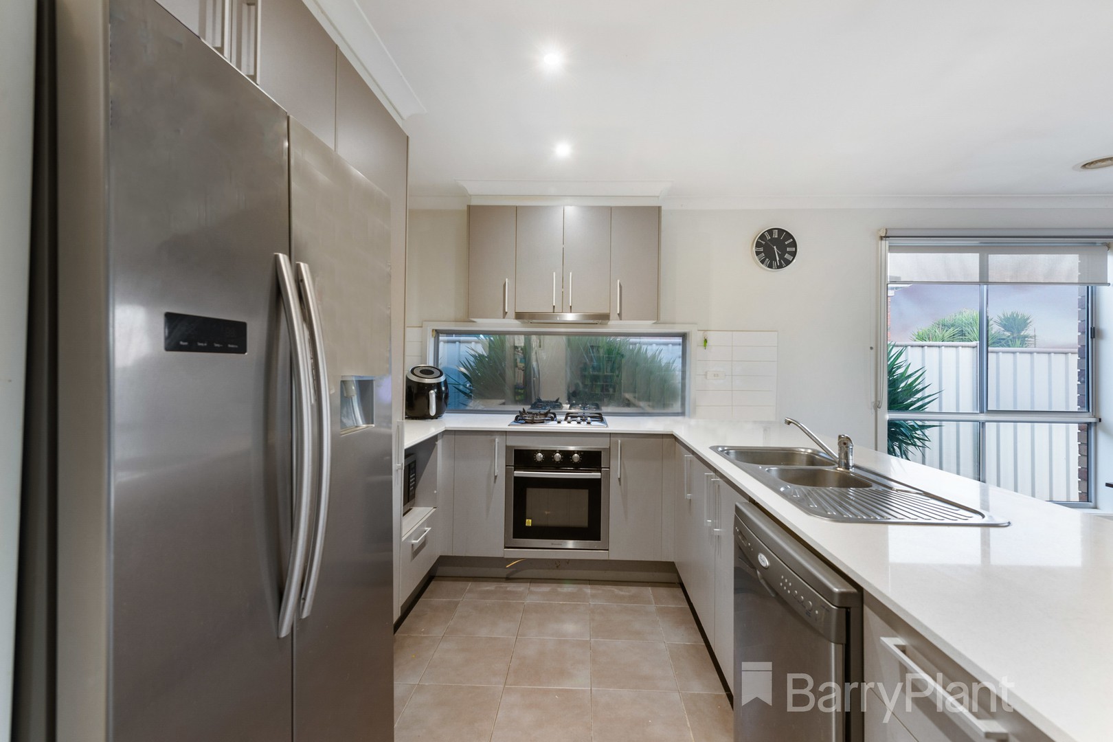 6 Toryboy Street, Brookfield, VIC 3338, Brookfield - Thumbnail 3