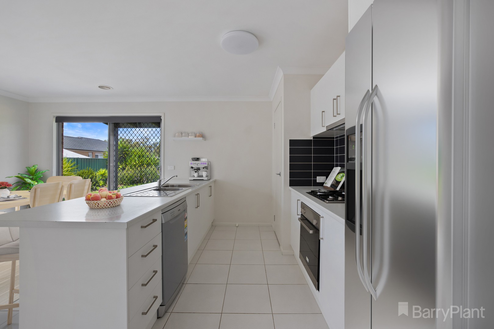 6 Triplett AvenueAscot, VIC 3551, Ascot - Thumbnail 2