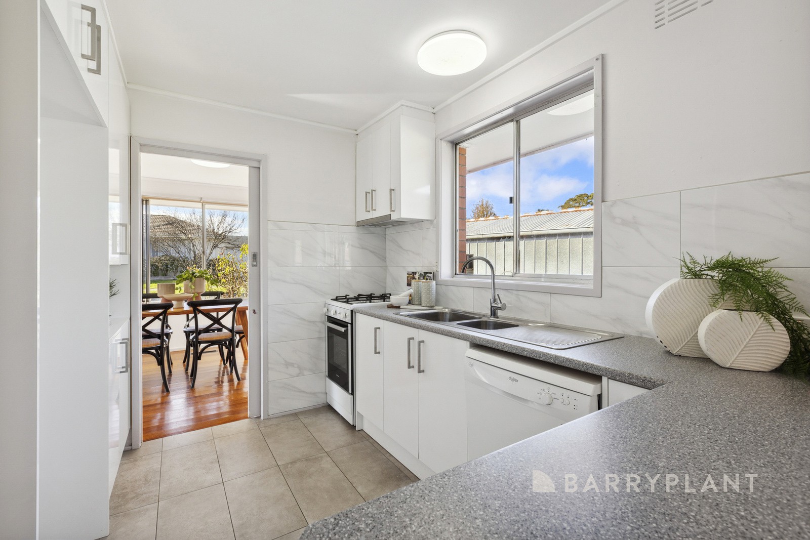 6 Valewood Drive, Mulgrave, VIC 3170, Mulgrave - Thumbnail 4
