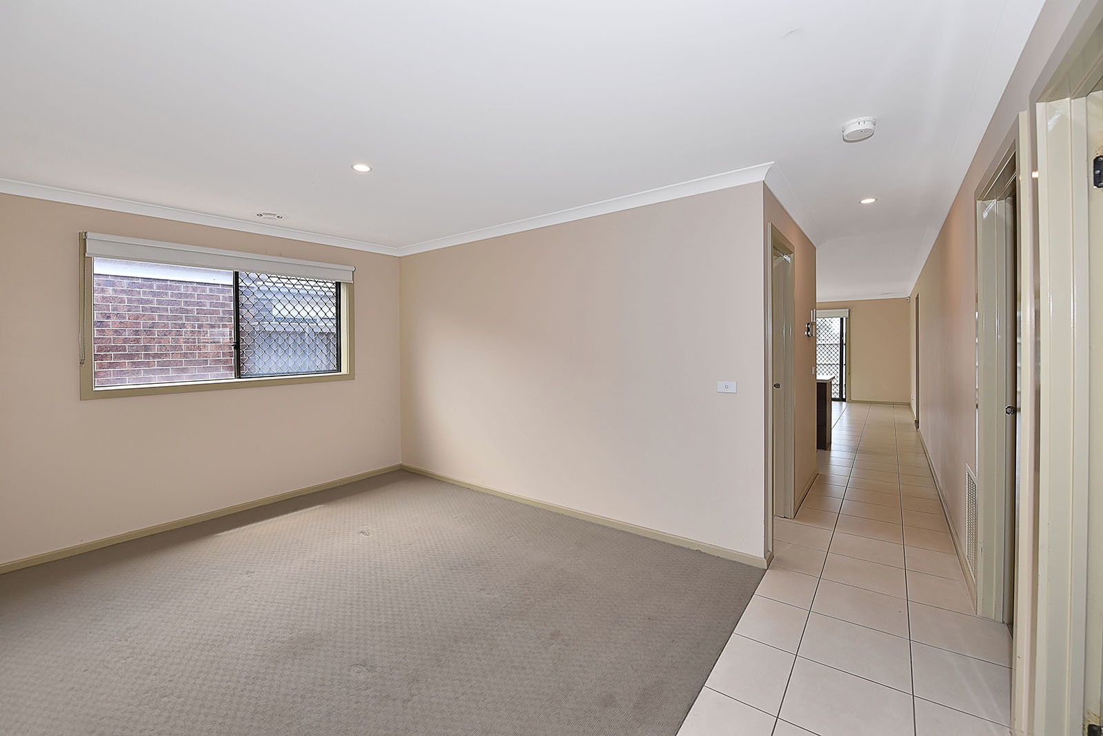 6 Veneto Grove, Greenvale, VIC 3059 - Thumbnail 2 - 12/01/2026
