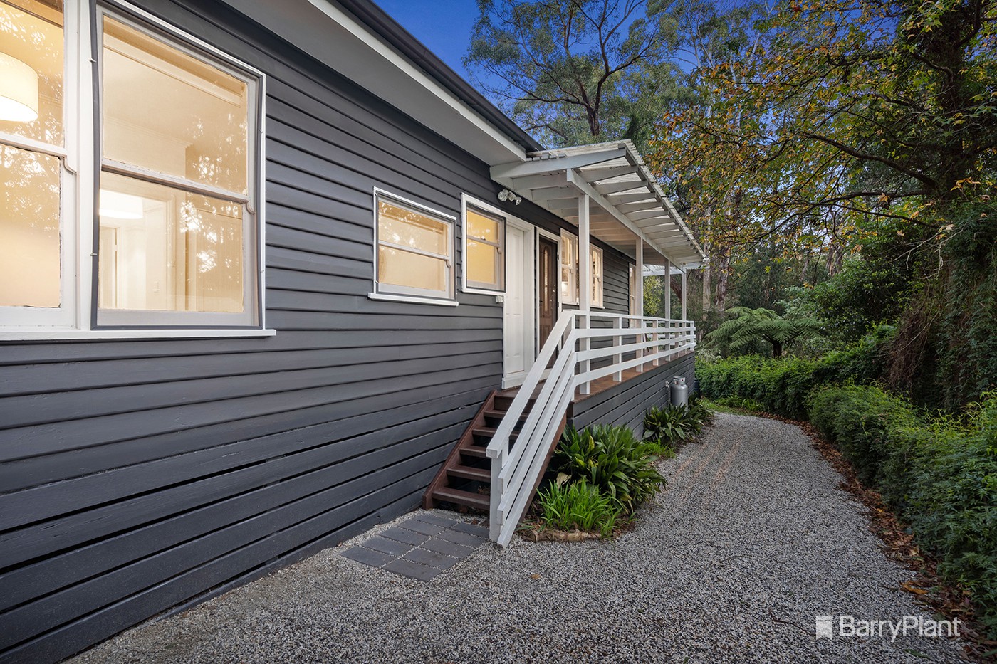 6 View Street, Warburton, VIC 3799, Warburton - Thumbnail 2