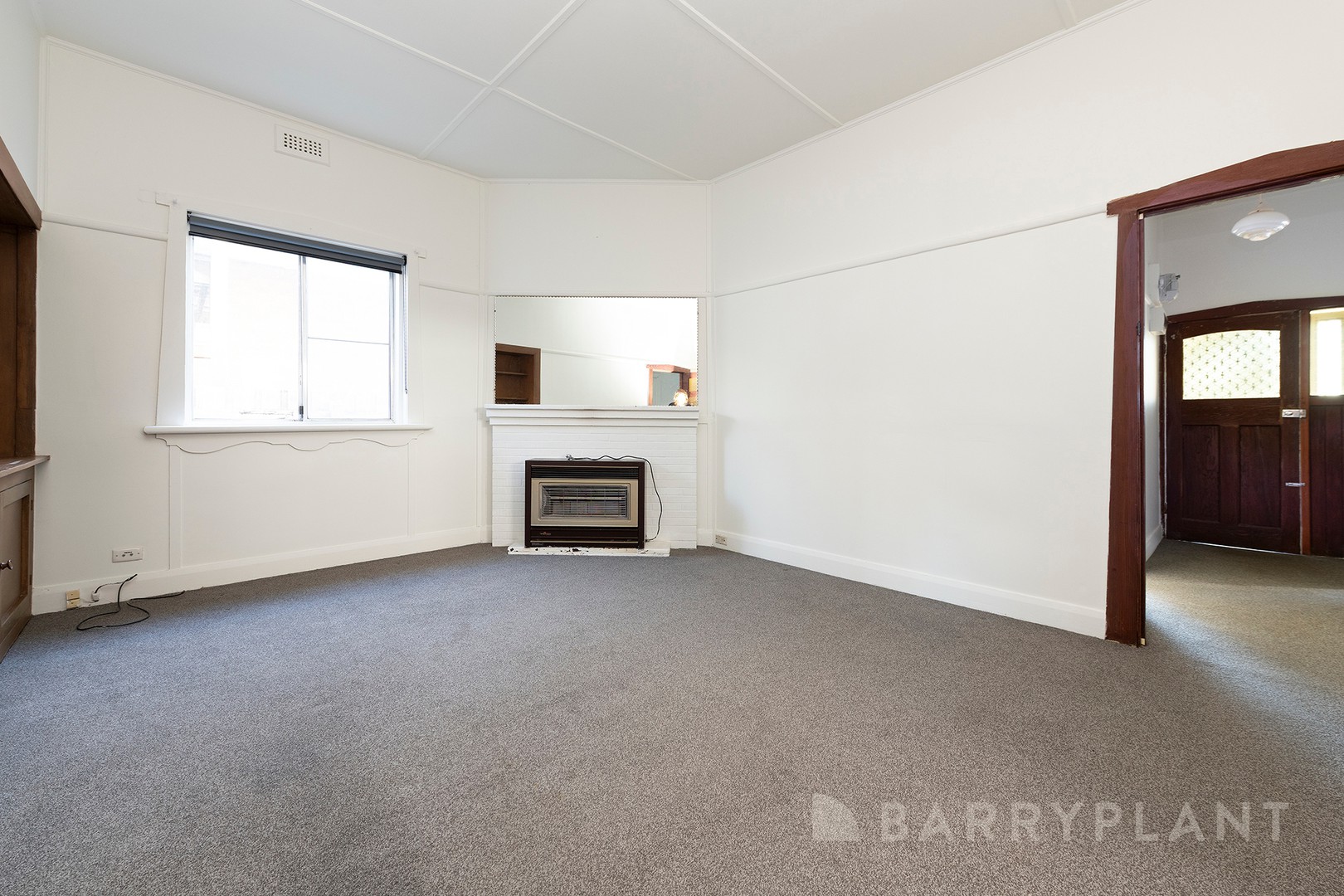 6 View Street, West Footscray, VIC 3012 - Thumbnail 2 - 16/06/2025