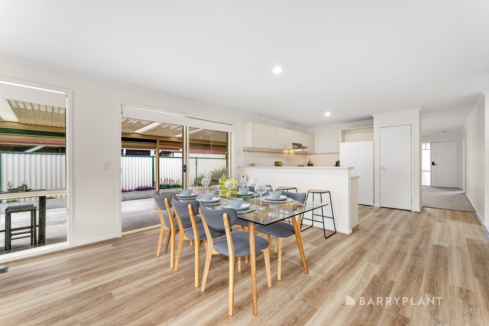 6 Wallaby Walk, South Morang, VIC 3752, South Morang - Thumbnail 4