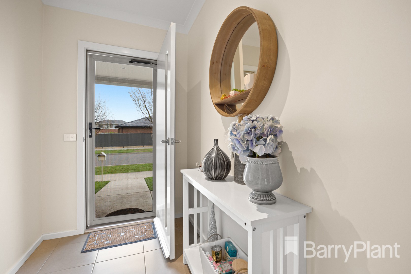 6 Warburton Drive, Lucas, VIC 3350, Lucas - Thumbnail 3
