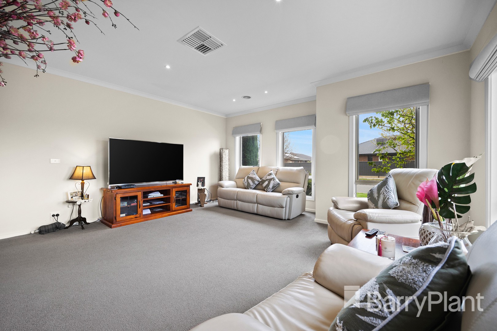 6 Warburton Drive, Lucas, VIC 3350, Lucas - Thumbnail 5
