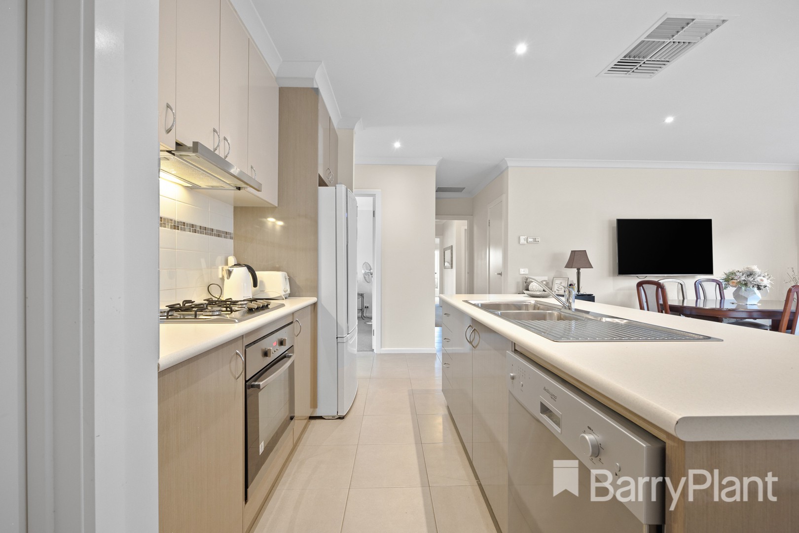 6 Warburton Drive, Lucas, VIC 3350, Lucas - Thumbnail 6