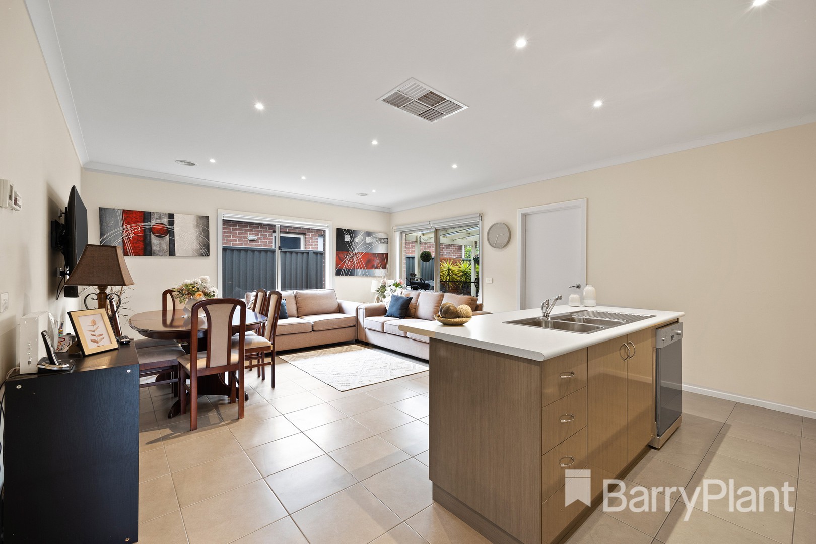 6 Warburton Drive, Lucas, VIC 3350, Lucas - Thumbnail 8