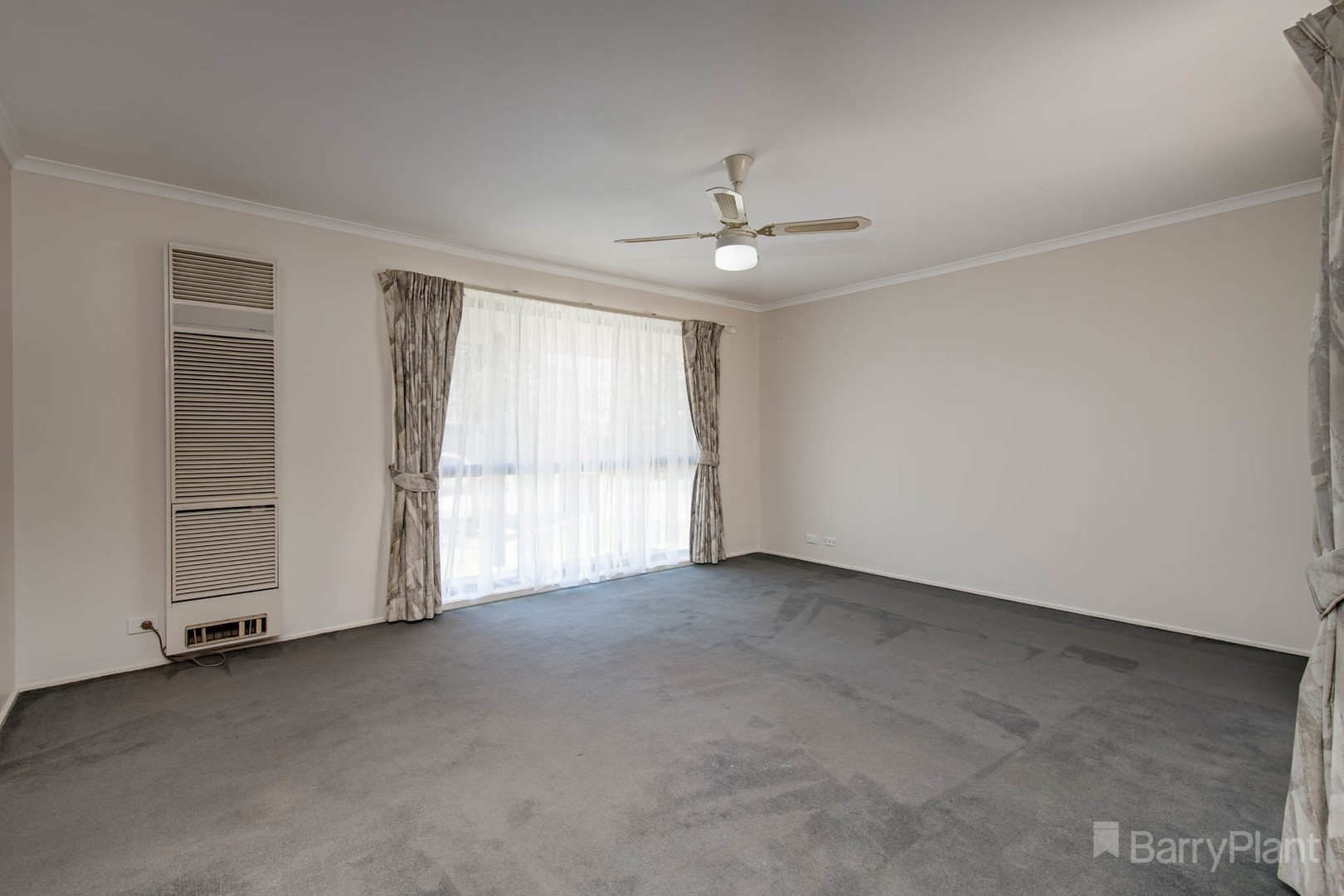 6 Warwickshire Court, Narre Warren, VIC 3805, Narre Warren - Thumbnail 4
