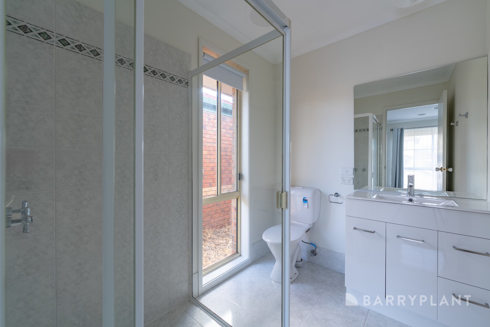 6 Waterford Avenue, Craigieburn, VIC 3064, Craigieburn - Thumbnail 6