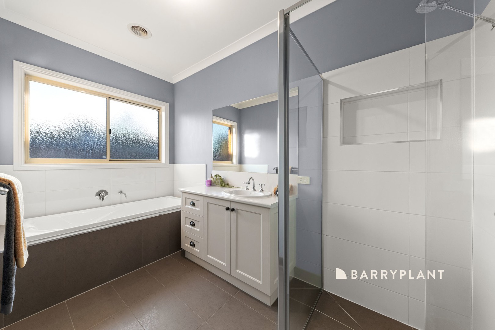 6 Waterview Close, Drouin, VIC 3818, Drouin - Thumbnail 3