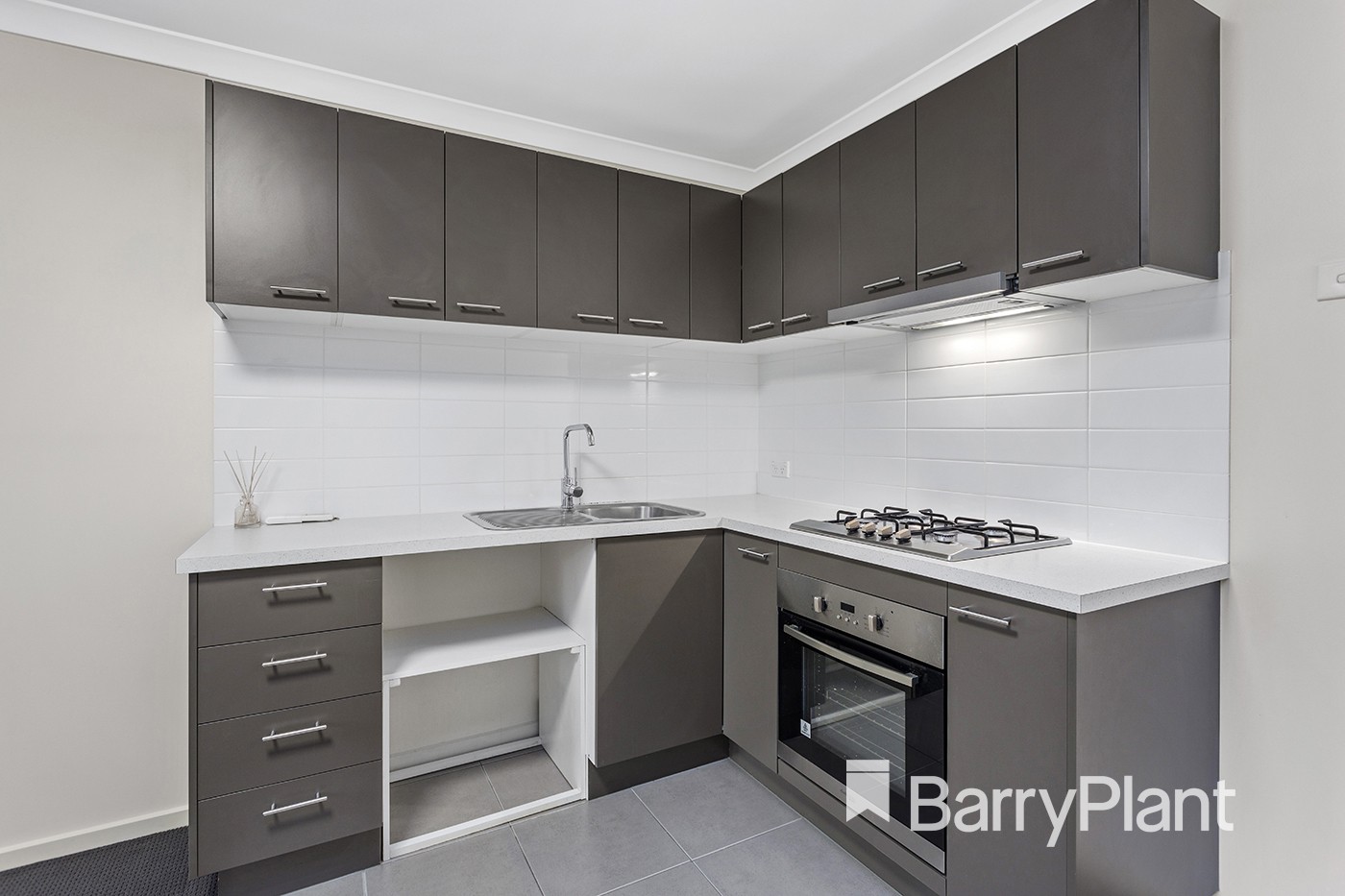 6 White Close, Lilydale, VIC 3140, Lilydale - Thumbnail 2