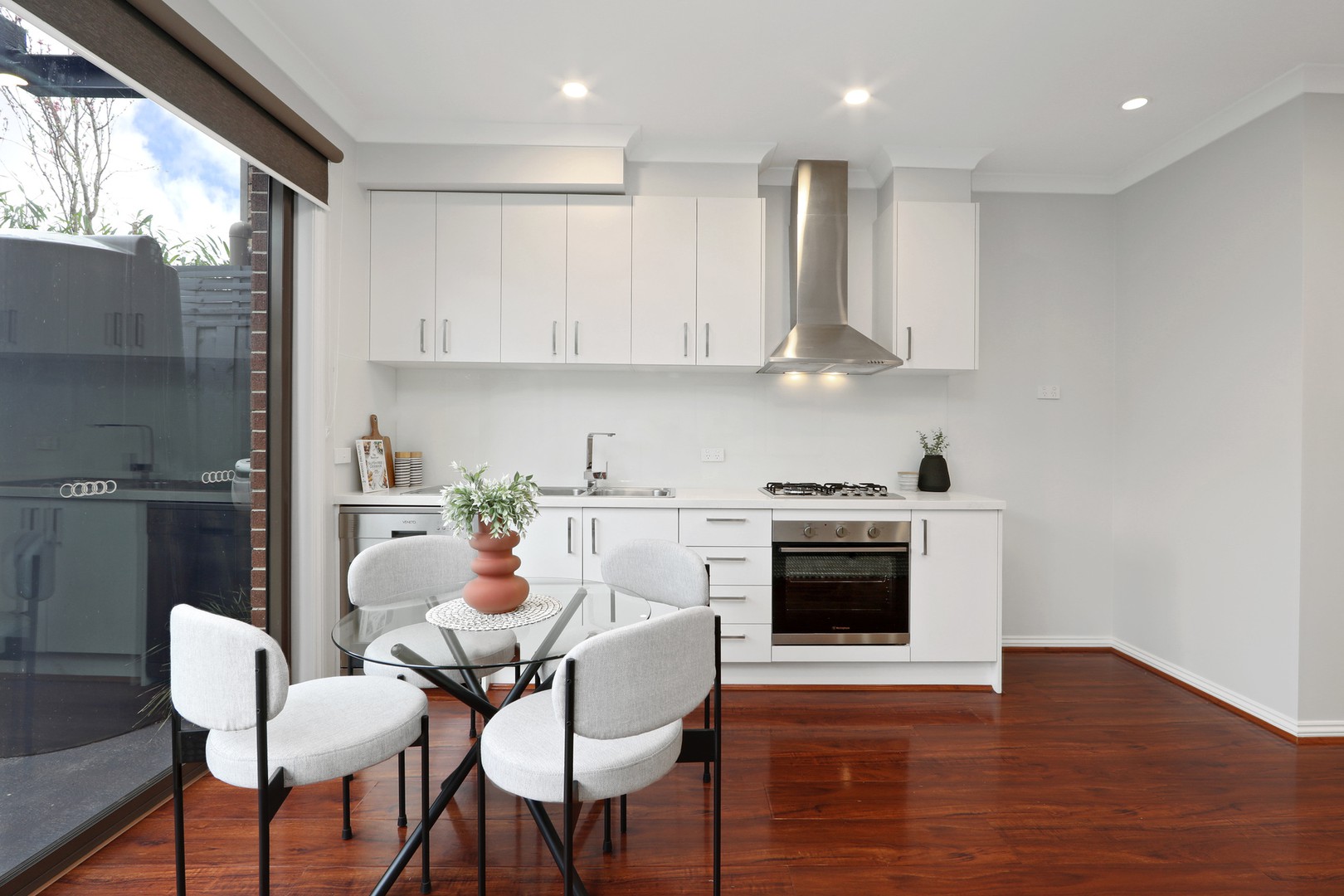 6 Wildflower Place, Kilsyth, VIC 3137, Kilsyth - Thumbnail 2