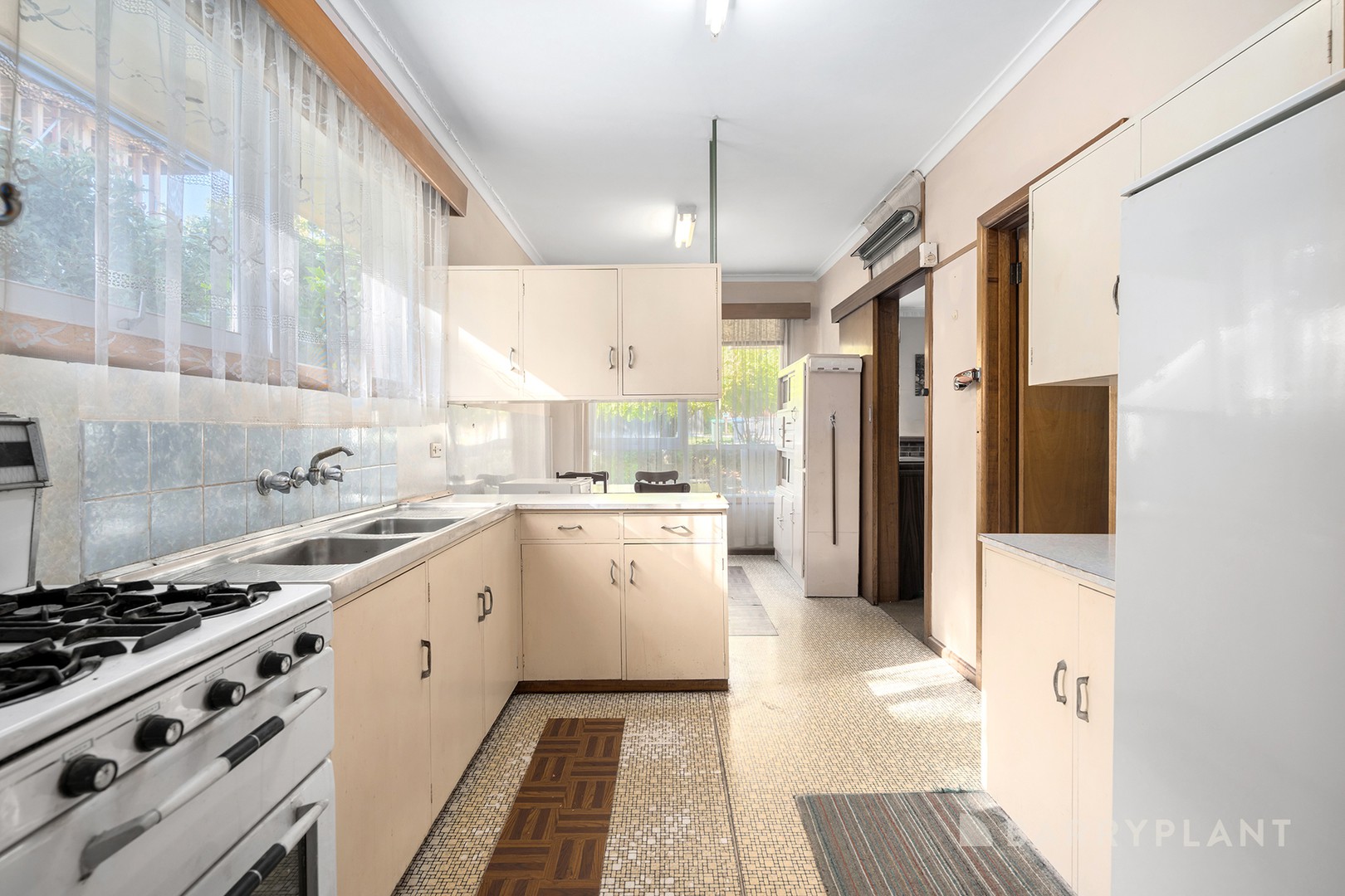 6 Wilhelma Avenue, Bayswater, VIC 3153, Bayswater - Thumbnail 3