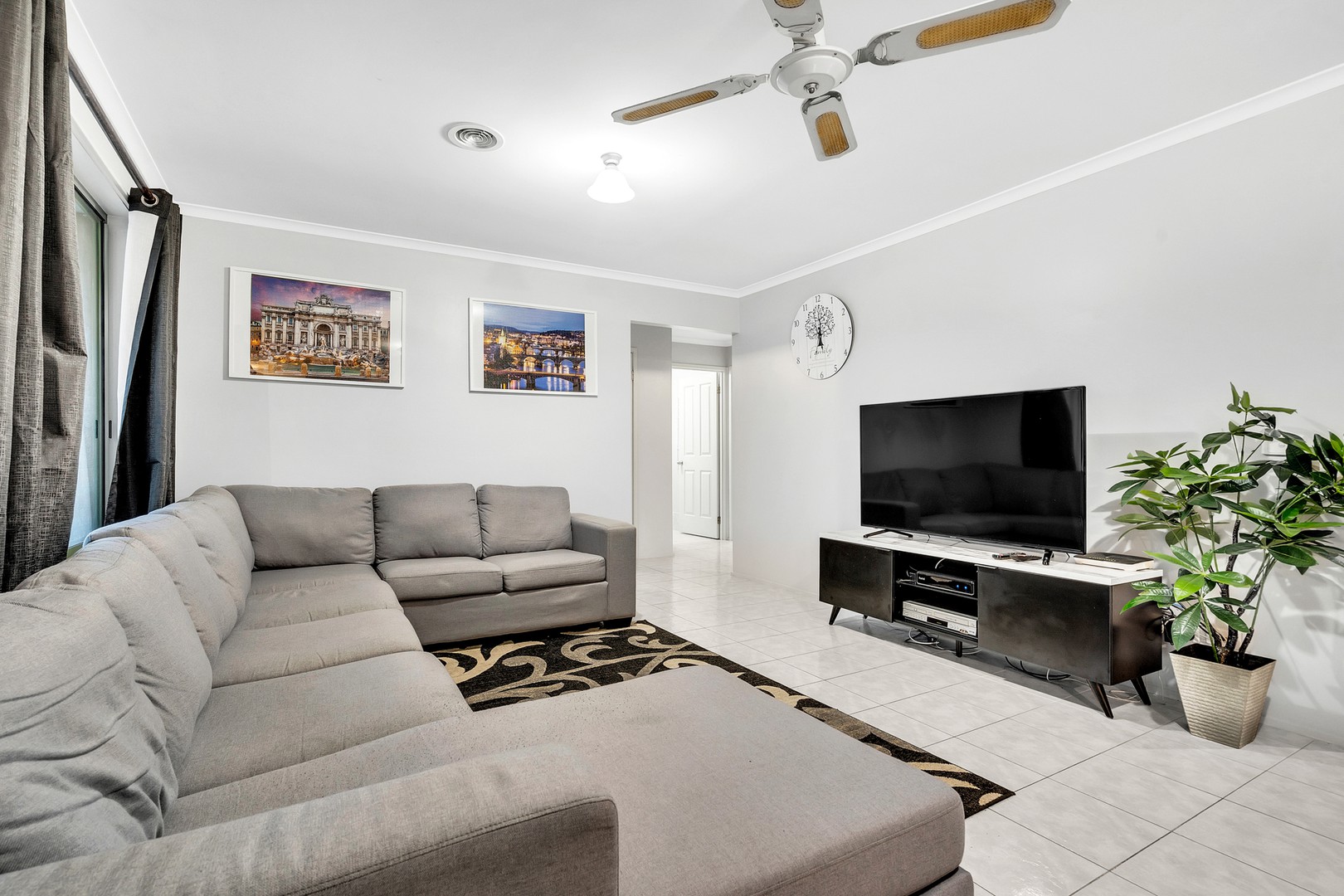 6 Willmott Drive, Craigieburn, VIC 3064, Craigieburn - Thumbnail 4