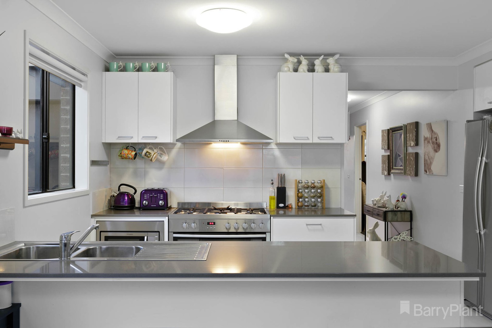 6 Willowtree Drive, Pakenham, VIC 3810, Pakenham - Thumbnail 4