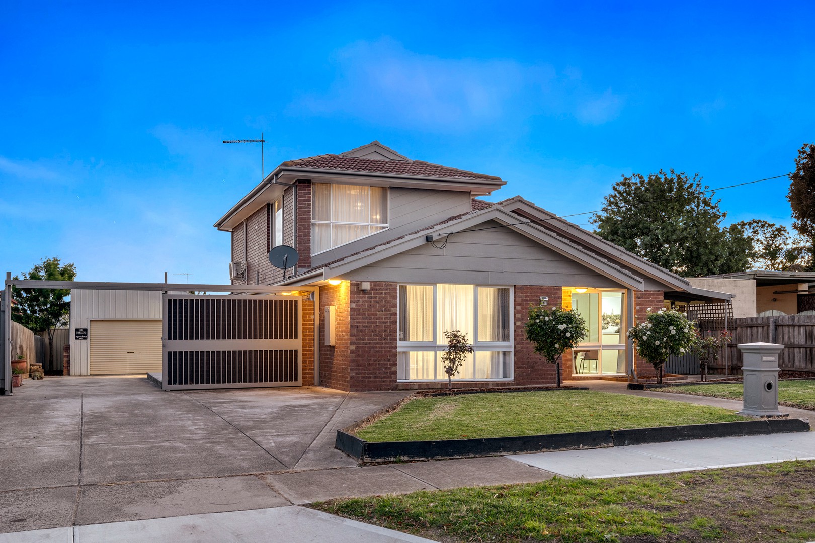 6 Woodlands Court, Craigieburn, VIC 3064 - Thumbnail 2 - 25/10/2023