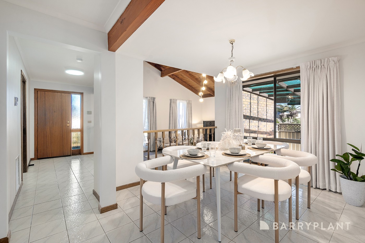 6 Worgan Close, Mill Park, VIC 3082, Mill Park - Thumbnail 4
