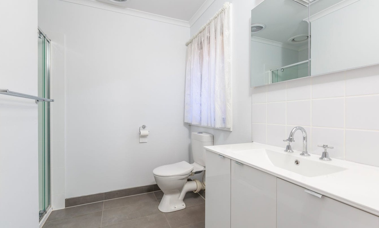 6 Yorkminster Avenue, Wantirna, VIC 3152, Wantirna - Thumbnail 6
