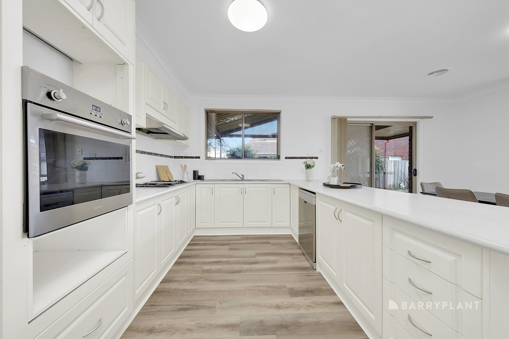 6 Zurzolo Terrace, Epping, VIC 3076, Epping - Thumbnail 5