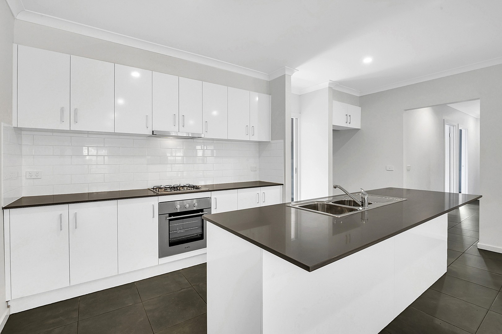 60 Bethnal Avenue, Wollert, VIC 3750, Wollert - Thumbnail 2