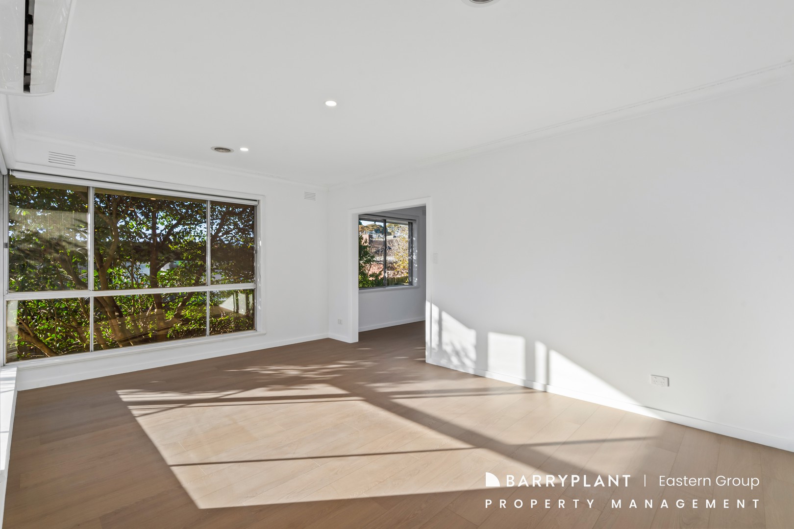 60 Castleton Road, Viewbank, VIC 3084, Viewbank - Thumbnail 4