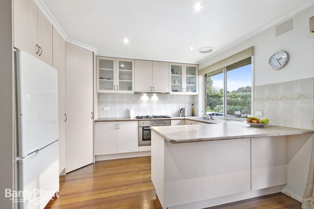 60 Chartwell Drive, Wantirna, VIC 3152, Wantirna - Thumbnail 3