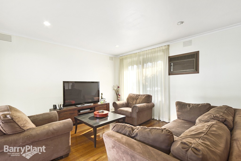 60 Chartwell Drive, Wantirna, VIC 3152, Wantirna - Thumbnail 4