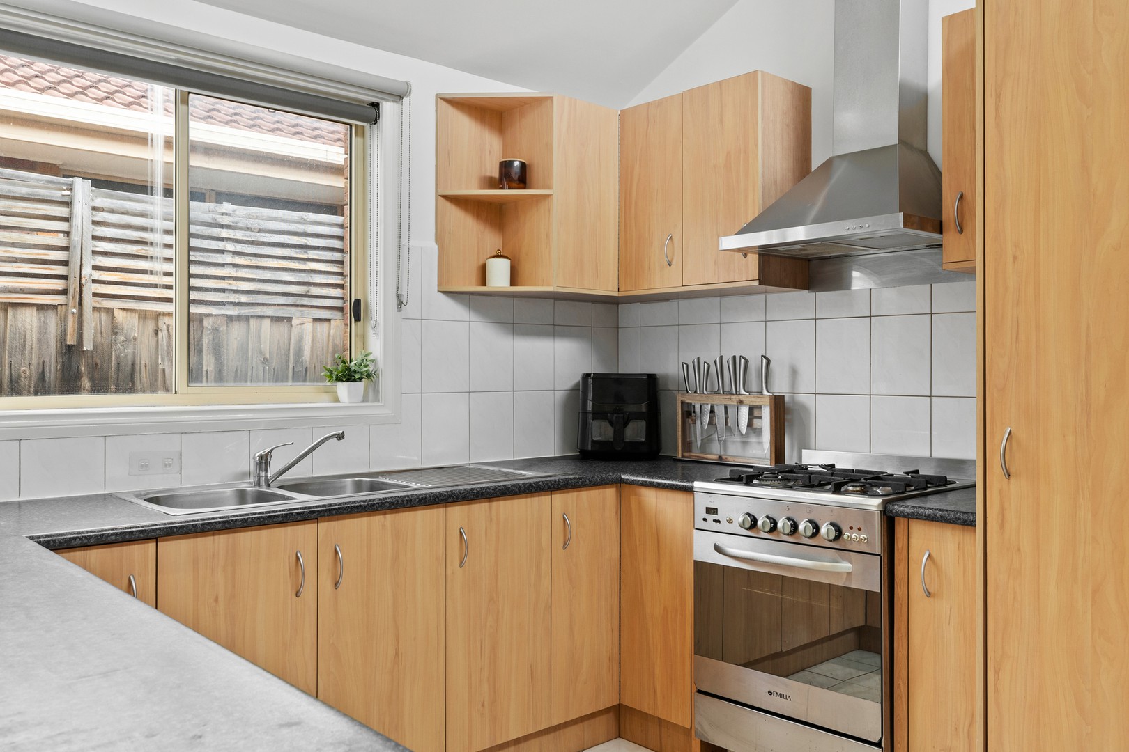 60 Chris Court, Hillside, VIC 3037, Hillside - Thumbnail 4