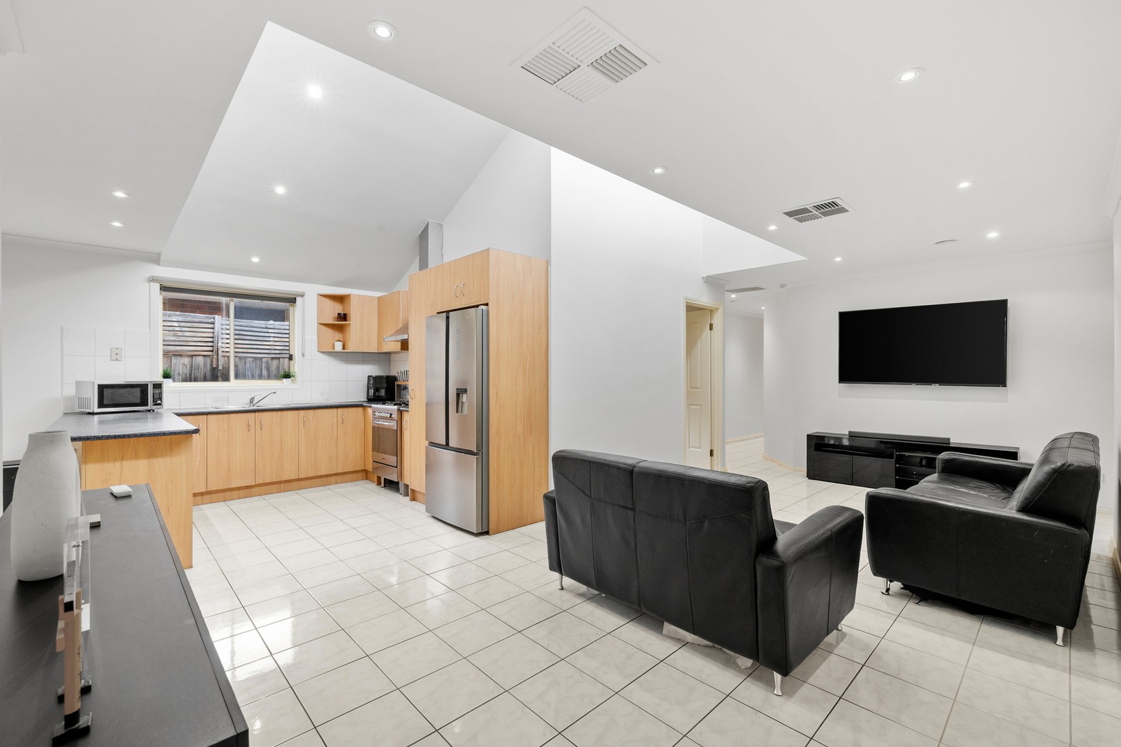 60 Chris Court, Hillside, VIC 3037, Hillside - Thumbnail 6