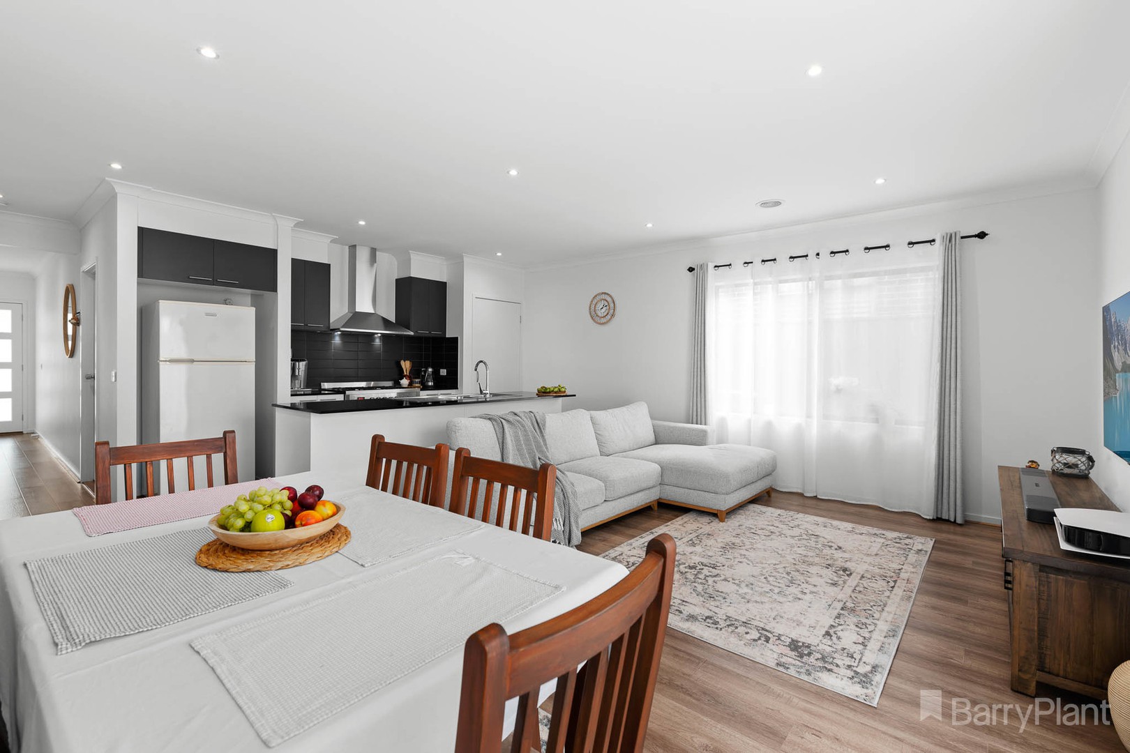 60 Filmer Crescent, Narre Warren South, VIC 3805, Narre Warren South - Thumbnail 4