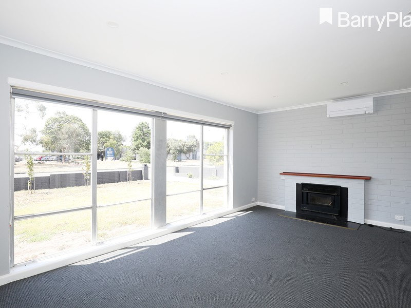 60 Forest Drive, Frankston North, VIC 3200 - Image - 04/08/2025