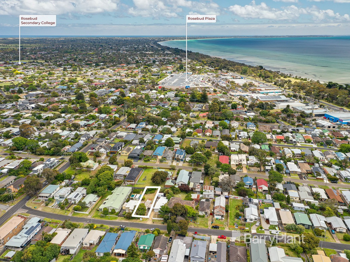 60 Fourth Avenue, Rosebud, VIC 3939, Rosebud - Thumbnail 3