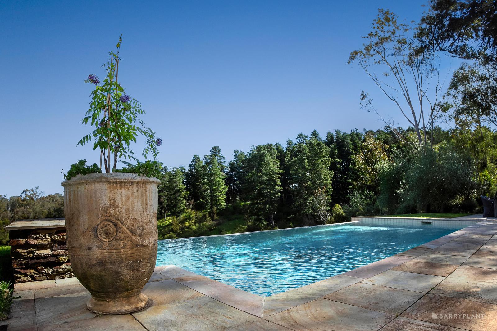 60 Howards Road, Panton Hill, VIC 3759 - Thumbnail 2 - 07/11/2024