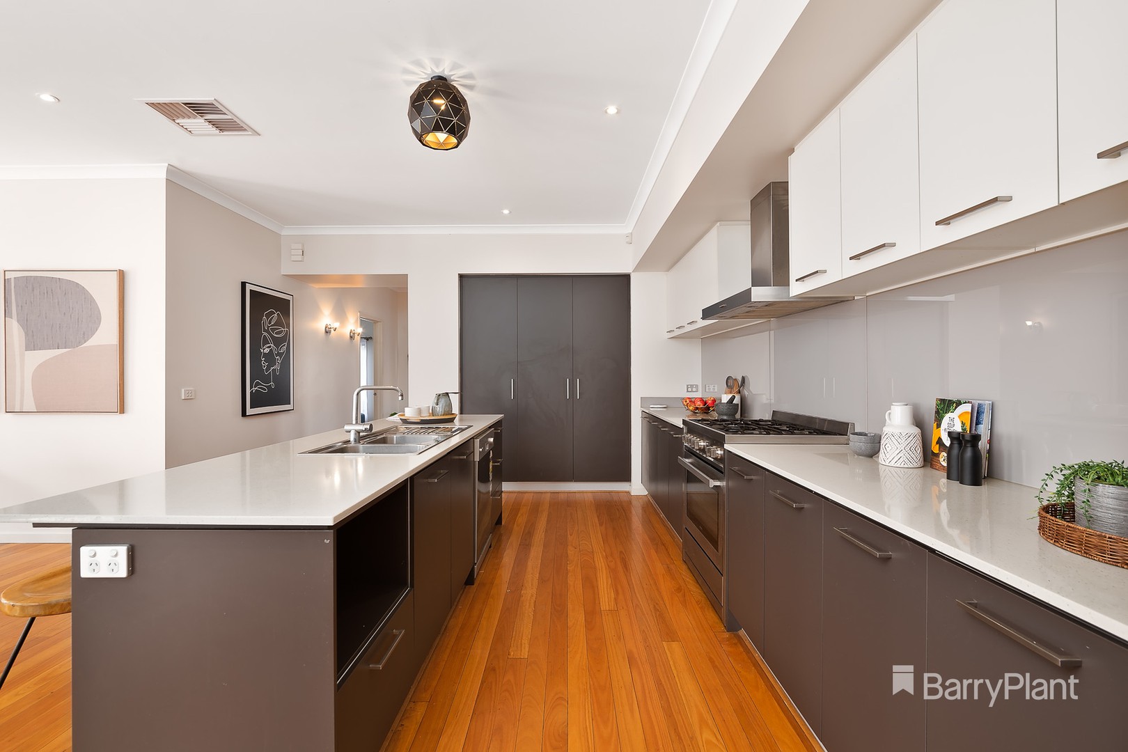 60 Manor House Drive, Epping, VIC 3076, Epping - Thumbnail 8
