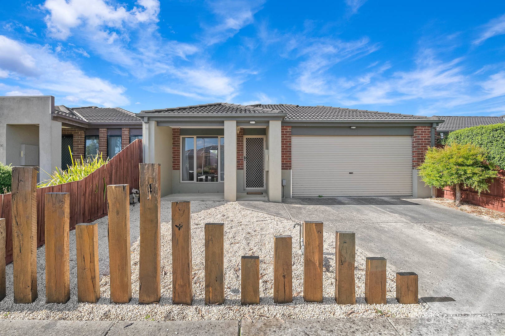 60 Pommel Street, Pakenham, VIC 3810, Pakenham - Thumbnail 2