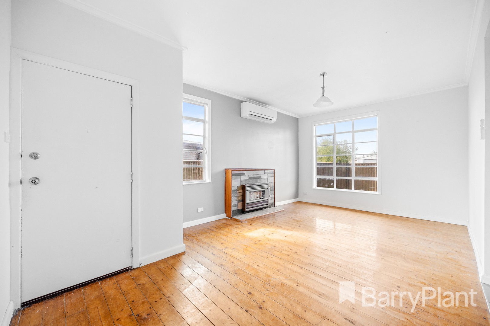 60 Primrose Street, Wendouree, VIC 3355, Wendouree - Thumbnail 3