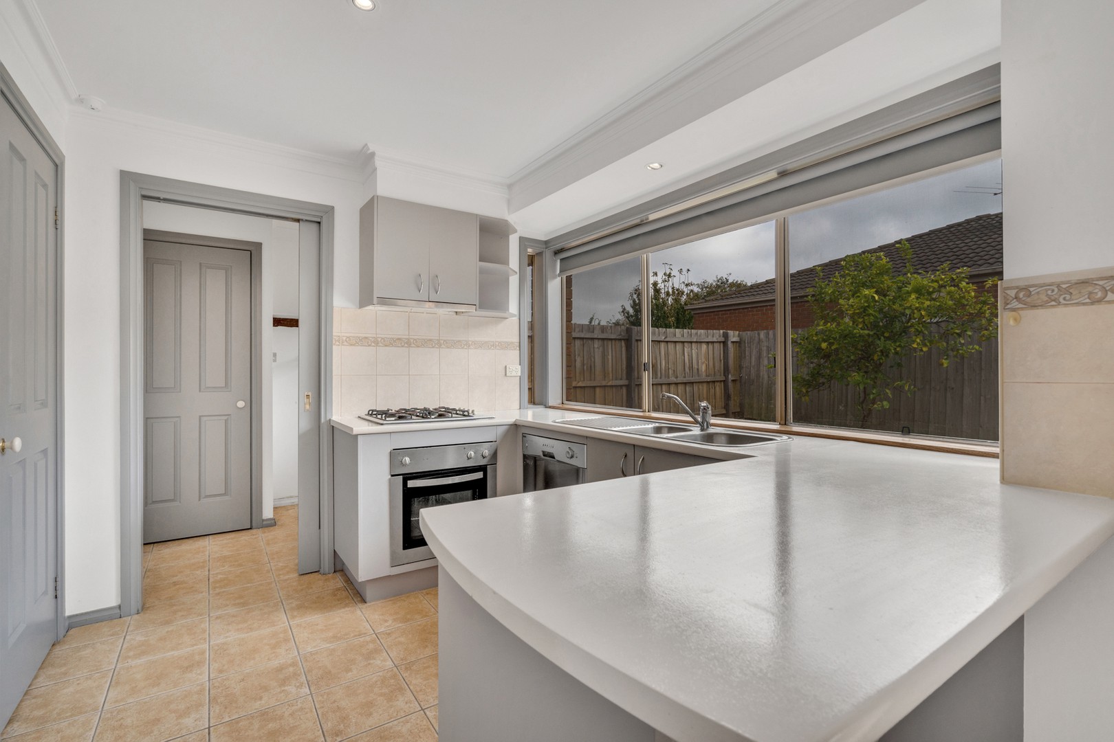 60 Rhine Drive, Roxburgh Park, VIC 3064, Roxburgh Park - Thumbnail 2