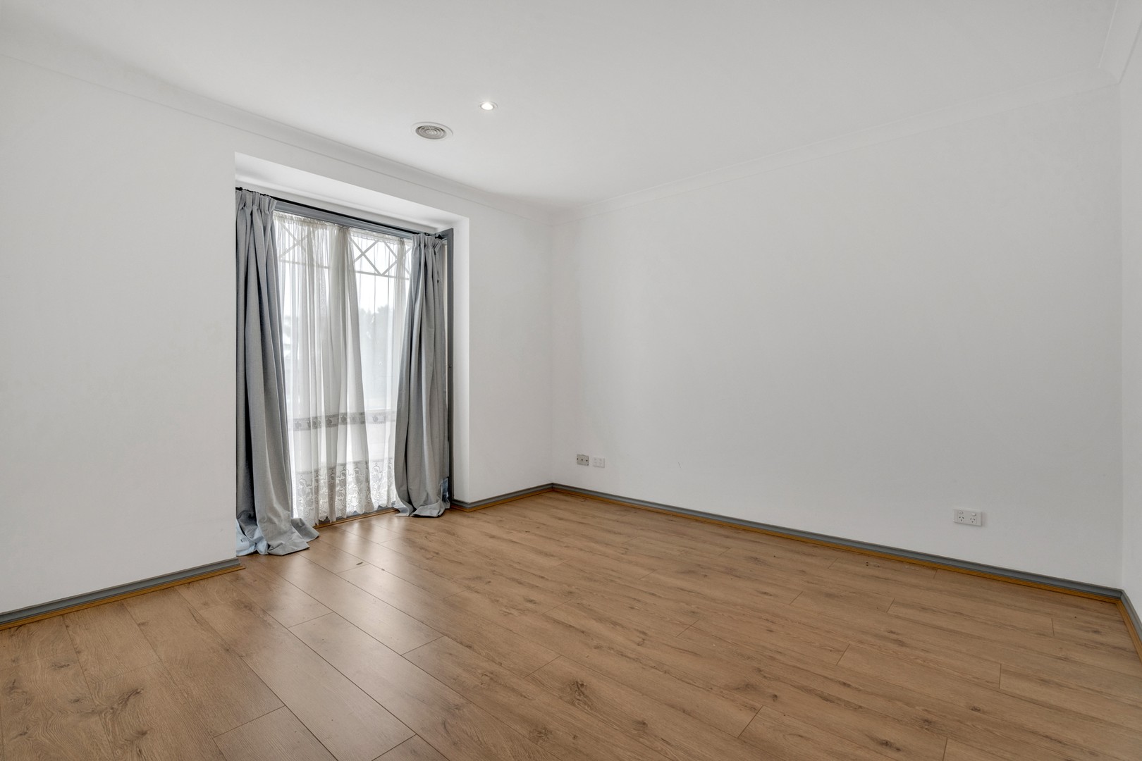 60 Rhine Drive, Roxburgh Park, VIC 3064, Roxburgh Park - Thumbnail 3