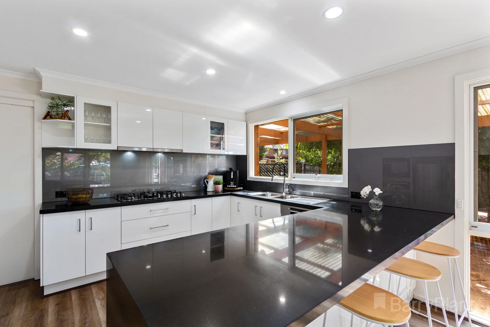 60 Segarta Circuit, Ferntree Gully, VIC 3156, Ferntree Gully - Thumbnail 3