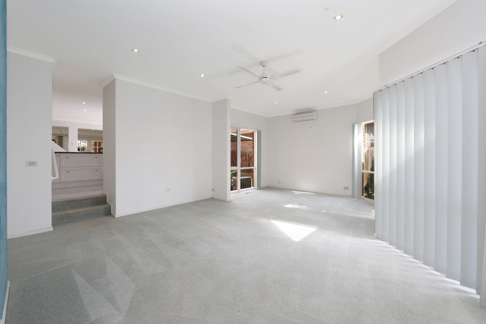 60 Simon Avenue, Rowville, VIC 3178, Rowville - Thumbnail 2