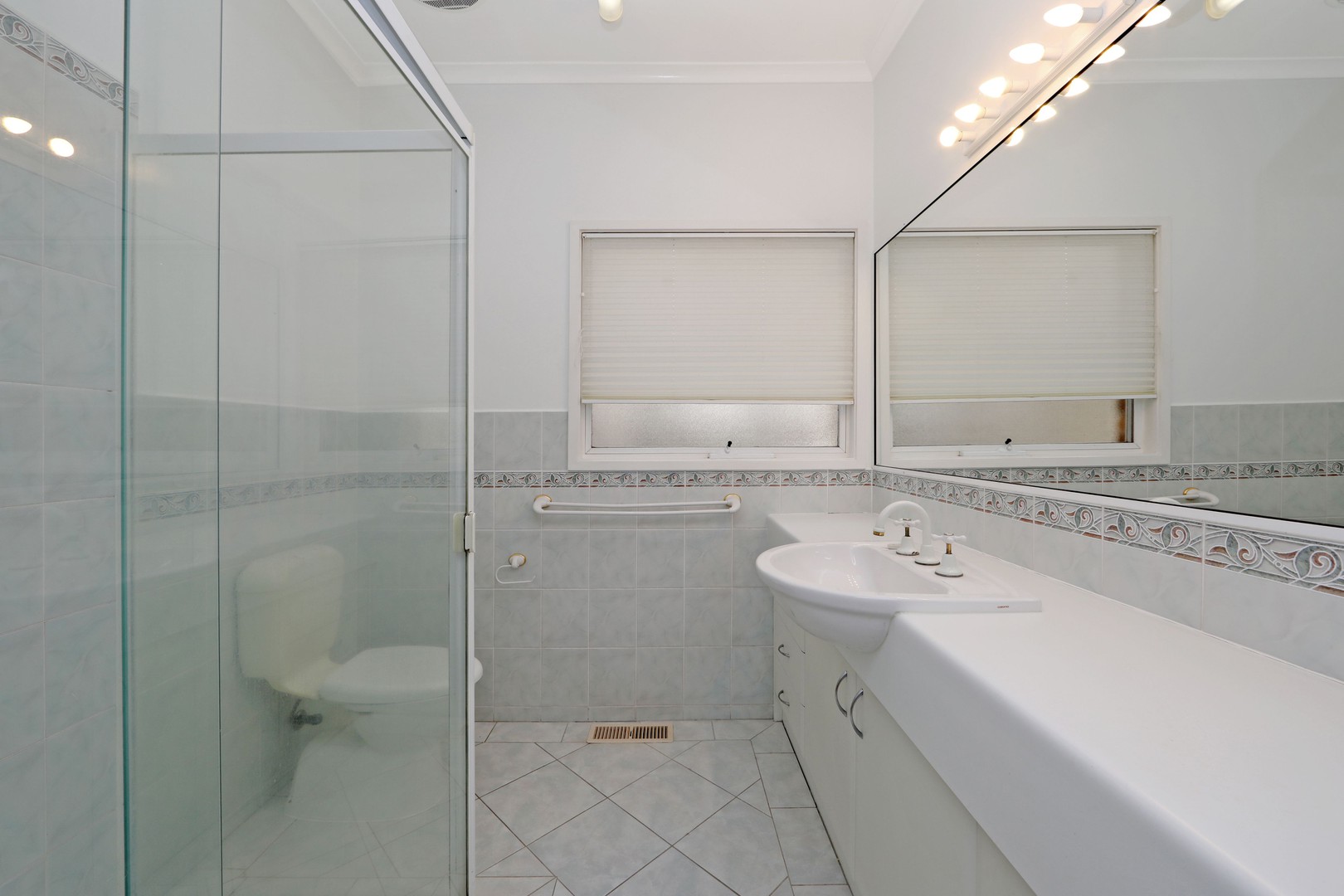 60 Simon Avenue, Rowville, VIC 3178, Rowville - Thumbnail 7