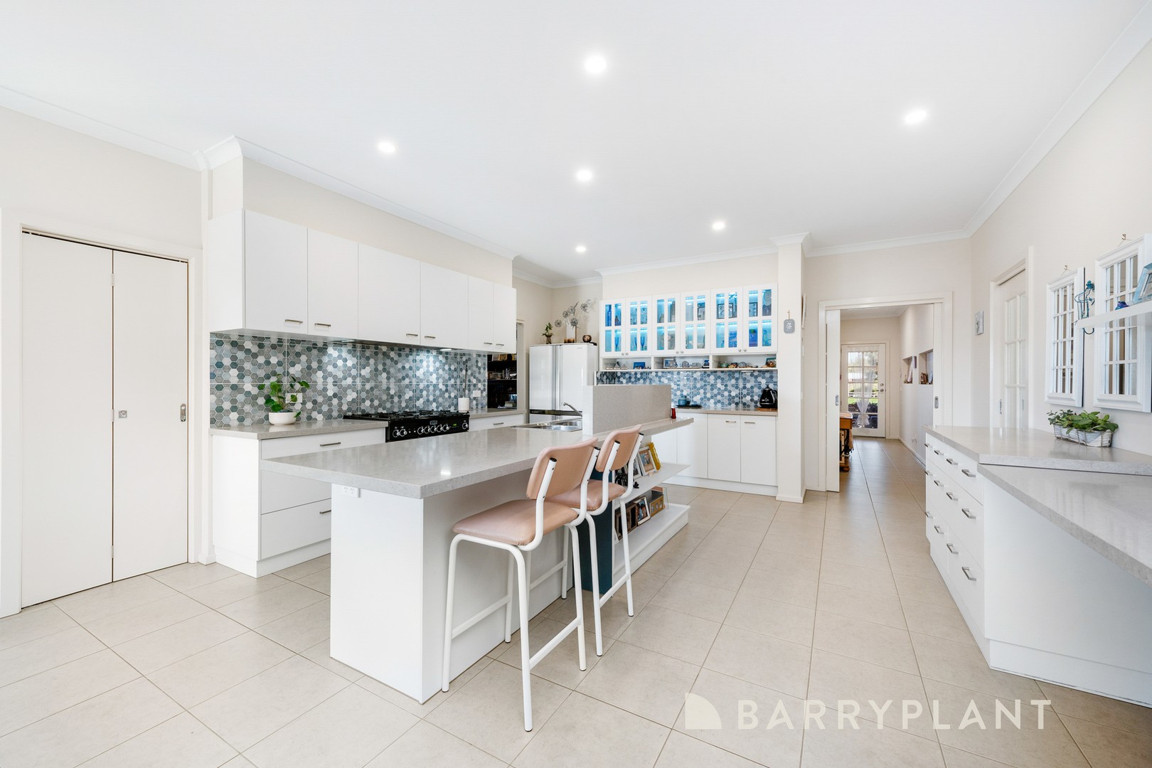 60 Tundra Esplanade, Werribee, VIC 3030, Werribee - Thumbnail 2