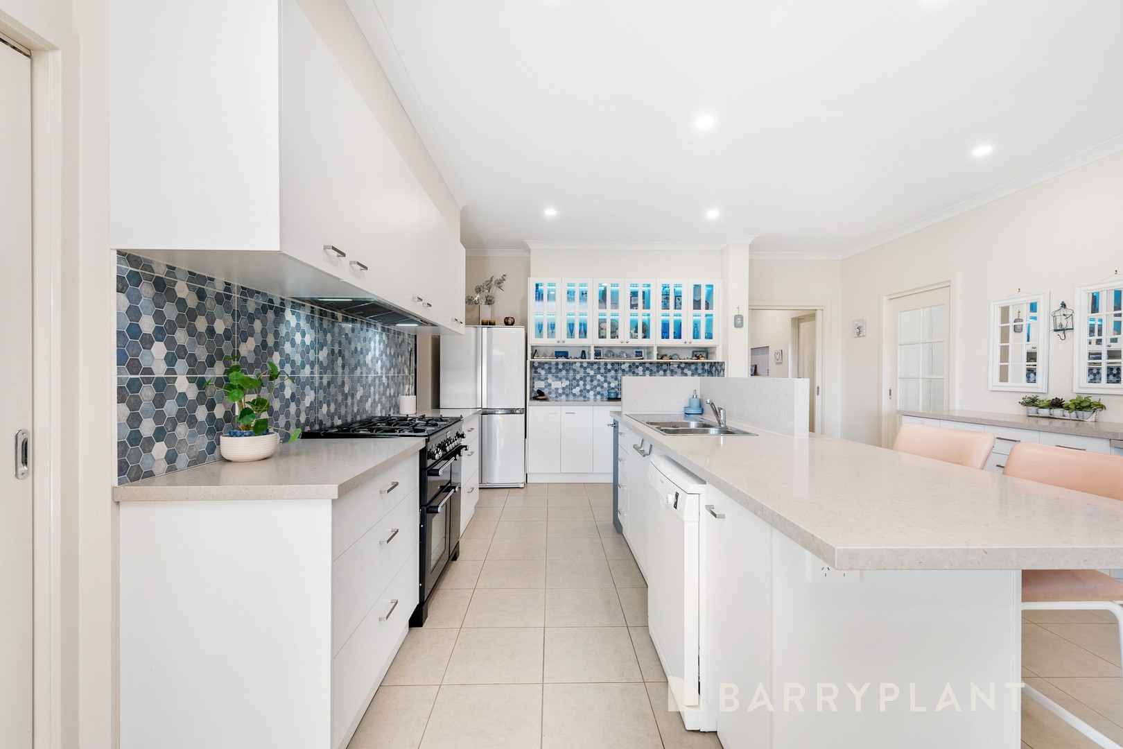 60 Tundra Esplanade, Werribee, VIC 3030, Werribee - Thumbnail 3