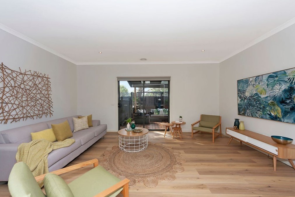 60 Tuross Crescent, South Morang, VIC 3752, South Morang - Thumbnail 2