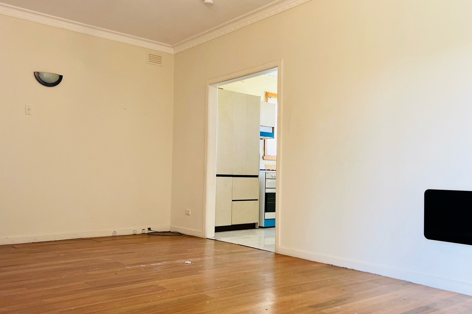60 Walmer Avenue, St Albans, VIC 3021, St Albans - Thumbnail 5