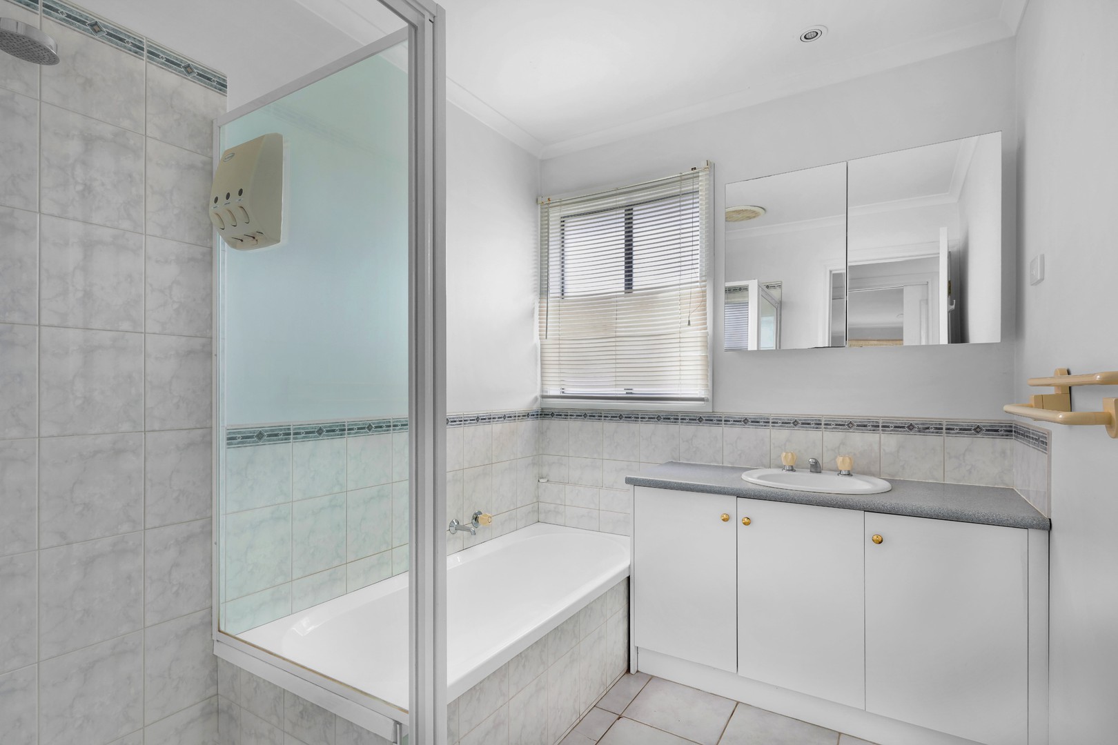 60 Winyard Drive, Mooroolbark, VIC 3138, Mooroolbark - Thumbnail 5
