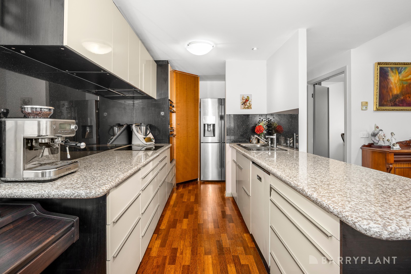 6004/2 Sovereign Point Court, Doncaster, VIC 3108 - Thumbnail 2 - 28/07/2026