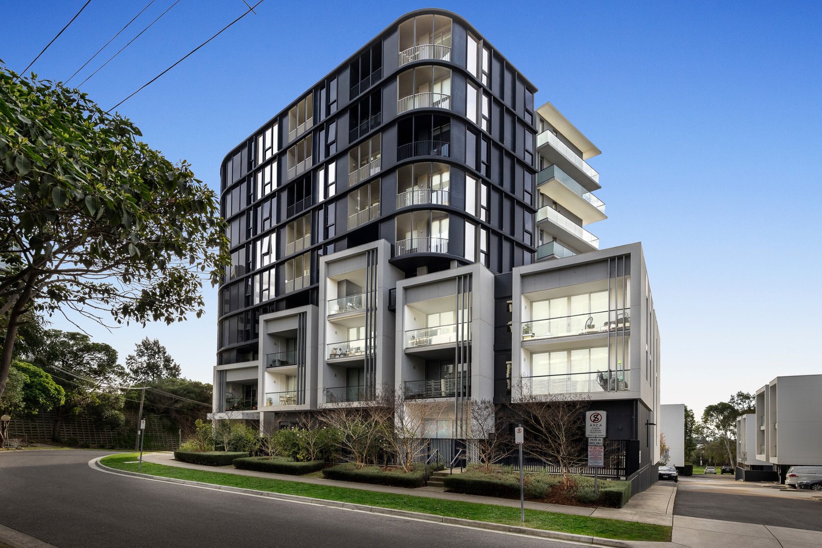 601/1 Grosvenor Street, Doncaster, VIC 3108, Doncaster - Thumbnail 2