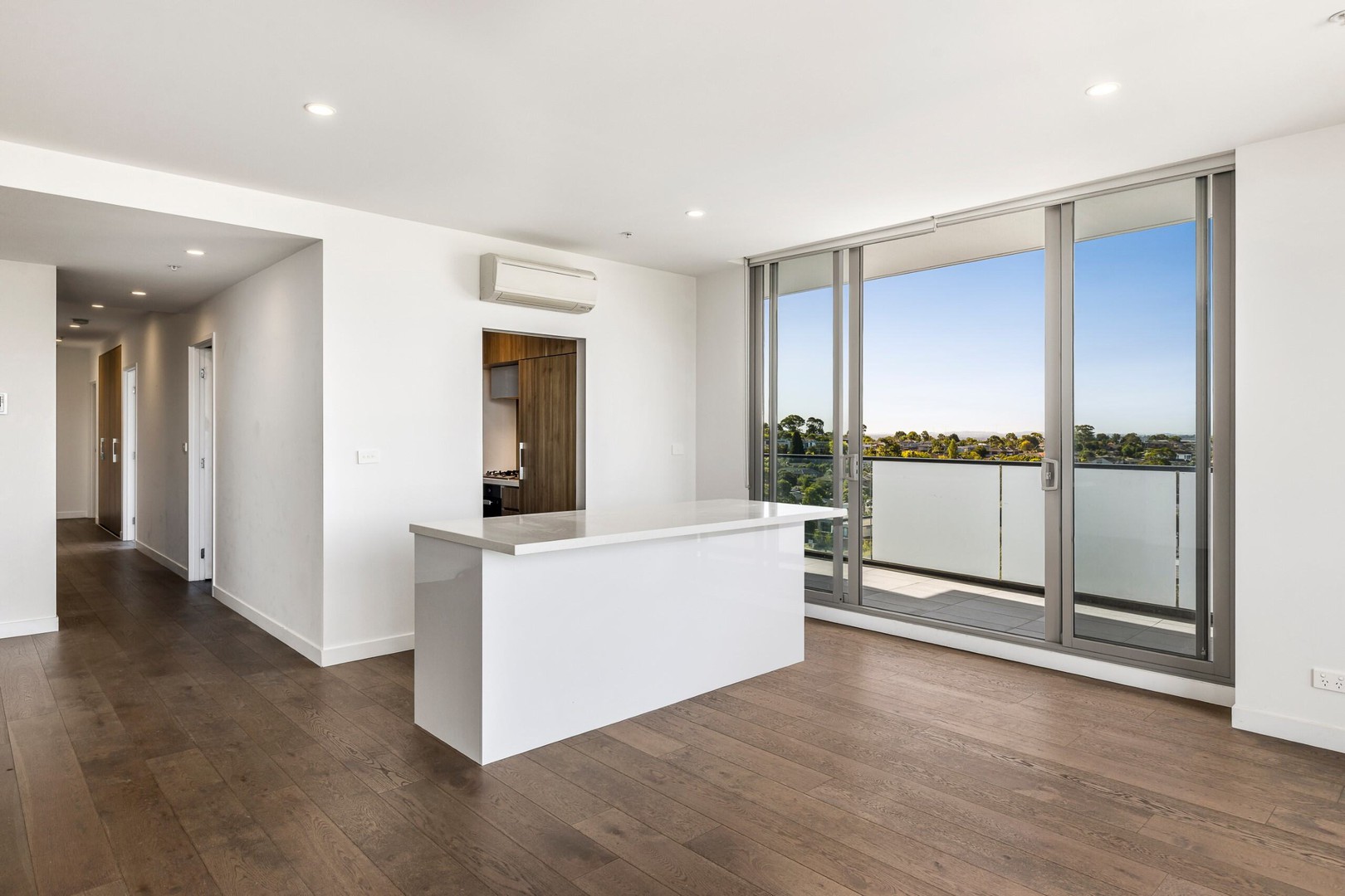 601/1 Grosvenor Street, Doncaster, VIC 3108, Doncaster - Thumbnail 4