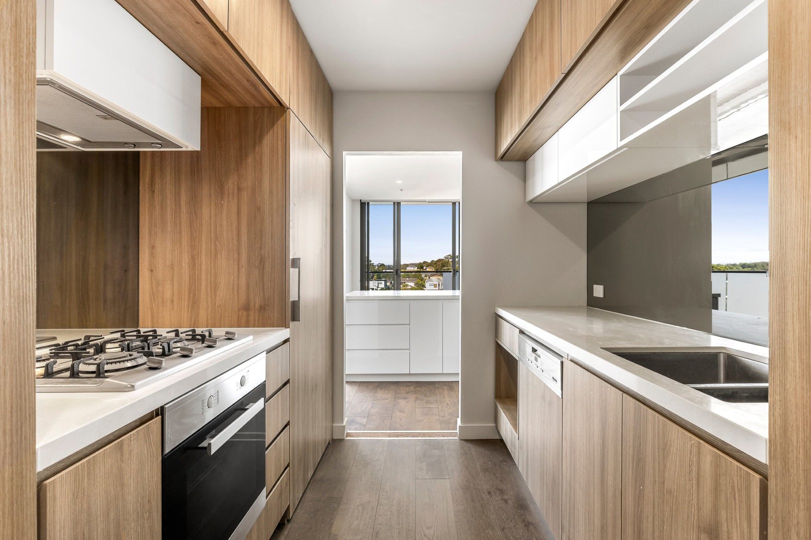 601/1 Grosvenor Street, Doncaster, VIC 3108, Doncaster - Thumbnail 5